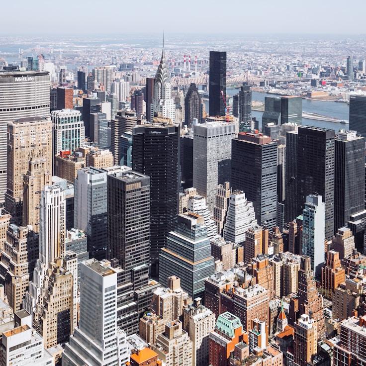 Sophia Clark - Expat family life guide in Canada